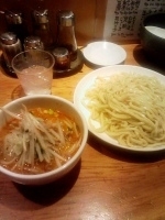 「味噌つけそば（太麺）（大盛サービス）」@中華そば すずらんの写真