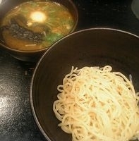 「濃厚豚骨魚介つけ麺（裏メニュー）+特製味玉」@ガガガ職堂 A short chainの写真