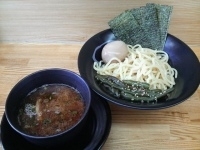 「えび極太麺つけめん + 味付け玉子 ¥900」@ramenorzの写真