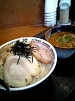「味噌つけチャーシュー（太麺） 麺大盛」@らーめんぶぅ 東大宮店の写真