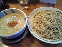 「つけ麺中盛（750円）」@愚直の写真