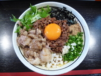 「カレー台湾まぜそば+チーズ+こってり」@麺屋 はなび 高畑本店の写真