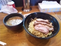 「濃厚魚介豚骨つけそば」@はりけんラーメンの写真