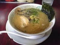 「とんこつらーめん（ハリガネ）」@博多長浜らーめん 楓神の写真