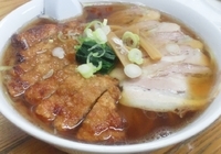 「盛り合わせラーメン（大盛）」@味の新宮 小鶴店の写真