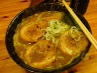 「ちょっと焼豚らぁめん 800円　大盛り」@一心軒の写真