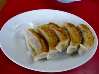 「餃子」@手打ちラーメン珍来 牛久柏田店の写真