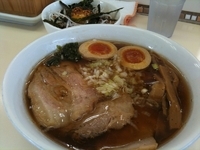 「特製中華そば750円 +辛味ごはん250円」@中華そば ふくみみの写真