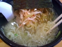 「辛ねぎ塩らーめん 730円」@手打ちラーメン うみのやの写真