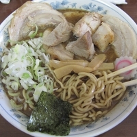 「中華そば+半肉増し　650円+150円=800円」@次念序の写真