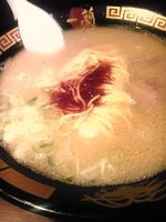 「天然とんこつラーメン　７９０円」@一蘭 アトレ上野 山下口店の写真