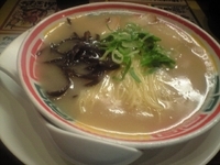 「ぼんしゃん+替玉」@九州じゃんがら 原宿1階店の写真