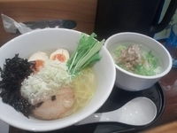 「バランスセット￥１０００（塩らーめん＋味玉＋ツナマヨ飯）」@富志夢の写真