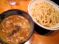 「濃厚煮干つけ麺(780円)」@月と鼈の写真