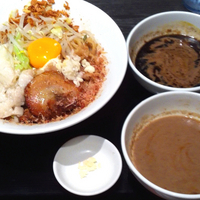 「まぜつけ（並）（ニンニクアブラ）」@ジャンクガレッジ 東京ラーメンストリートの写真