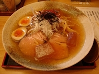 「牡蠣正油冷やしらぁめん」@彩色ラーメン きんせい 総本家 高槻栄町の写真