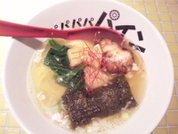 「パイナップル塩ラーメン」@パイナップルラーメン屋さん パパパパパインの写真