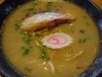 「濃厚鶏白湯らぁめん　醤油　630円」@らぁめん つけ麺 京極の写真