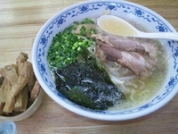 「ラーメン・メンマ・味玉」@麺屋 つばめの写真