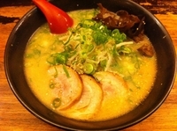 「豚骨らーめん (550円)」@麺屋 柊助の写真