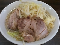 「ラーメン（麺少なめ） ￥700」@SHINOBIRIKAの写真