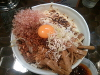 「油そばジャンク盛り(大盛り350㌘)+メンマ増し」@油そば 油虎の写真