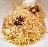 「光麺200円」@豆でっぽうの写真