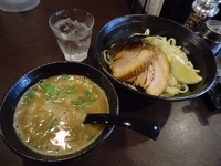 「『つけめん 中盛+厚切ちゃーしゅー(￥850+200)』」@麺DINING38の写真