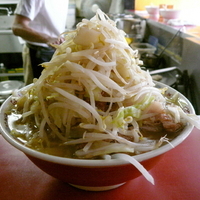 「大ラーメン 750円（ヤサイマシマシ・アブラ）」@ラーメン二郎 ひばりヶ丘駅前店の写真