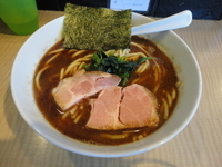 「らーめん　濃口かつお（７５０円）＋大盛（１００円）」@菜の写真