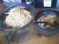 「黒かつおつけ麺、大盛り」@jun-pey ra-men 成瀬本店の写真