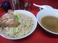 「小豚つけめん（ヤサイ・にんにく・ネギ）」@ラーメン二郎 西台駅前店の写真