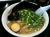 「ネギチャーシュー麺＋替え玉（￥1000－￥100＋￥150）」@BOOの写真