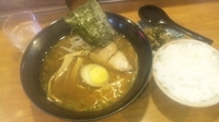 「らーめん(サービスライス)」@ラーメン翔太の写真