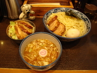 「特製つけそば（大盛）＋ちゃーしゅーごはん」@中華そば わた井の写真