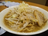 「ラーメン中￥７２０」@ジャンクガレッジ イオン北戸田店の写真