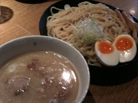 「鶏白湯つけめん 中盛り720円　＋　煮玉子100円」@中華そば 桃李の写真