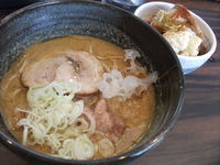 「並商ラーメン（醤油）＋並商ごはん」@（麺）並木商事の写真