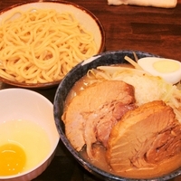 「もり野菜ver26（800円）＋生卵（50円）＋ニンニク」@東池袋大勝軒 八王子店の写真