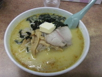 「味噌カレー牛乳ラーメン（バター入り）」@味の札幌 大西の写真