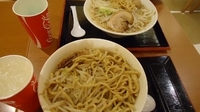 「ラーメン（中）７２０円」@ジャンクガレッジ イオンレイクタウンmori店の写真