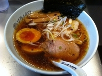 「特製中華ソバ (950円)」@ソラノイロ ARTISAN NOODLESの写真