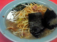 「ネギラーメン 650-150=￥500(麺固め、金曜特価)」@ラーメンショップ 橋戸店の写真