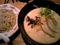 「白　（中細かた麺）」@博多 龍ノ髭の写真