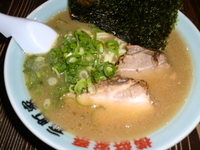 「ラーメン ６９０円」@横浜家系元町家の写真