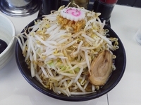 「ごじめん（野菜増、ニンニク少なめ）」@とんこつ一平ちゃんの写真