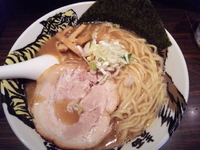 「ら～麺」@麺屋武蔵 鷹虎の写真