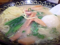 「鶏白湯(玉子入り) 850円」@支那そば きび 桃太郎外伝の写真