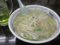 「タンメン（５５０円）青りんごサワー（３５０円）」@中華料理 一番 本店の写真