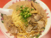 「特製醤油（大盛り）」@ラーメン魁力屋 相模原中央店の写真